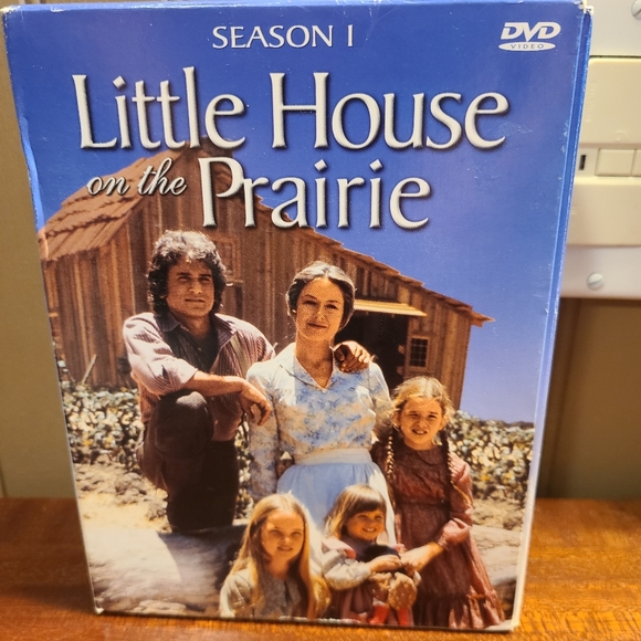 Little House On Prairie Season 1 DVD Set - Picture 1 of 2
